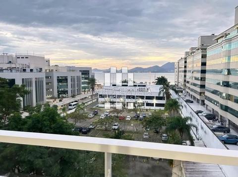 Apartamento 3 dormitórios 2 vagas Agronômica 